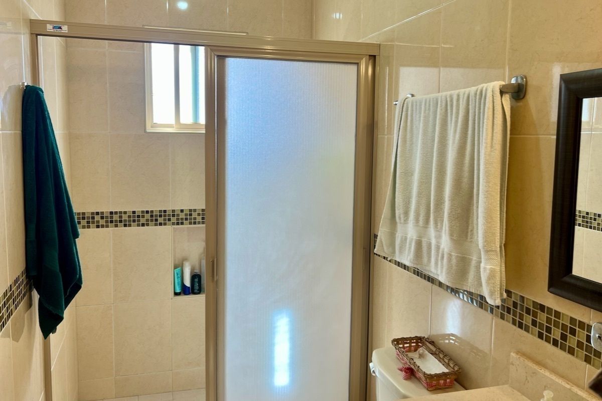 Baño completo, foto 15 de 17
