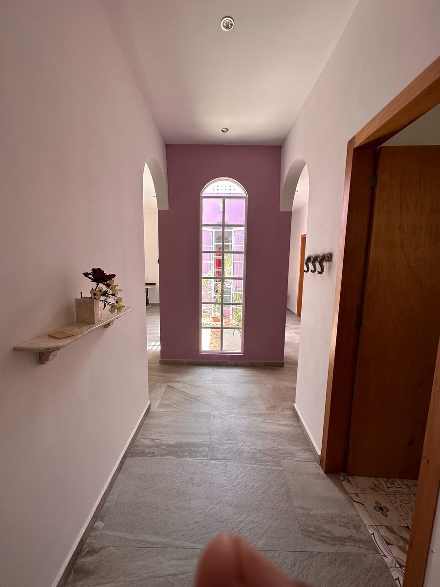 7 de 45: PORTICO DE ACCESO