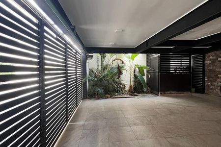 ALUGA-SE, Casa com Piscina em Bosques de Campeche