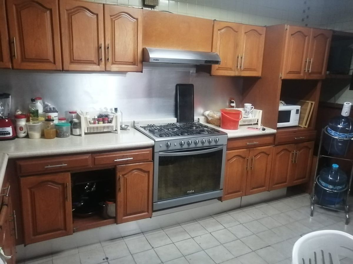 3 de 16: COCINA INTEGRAL