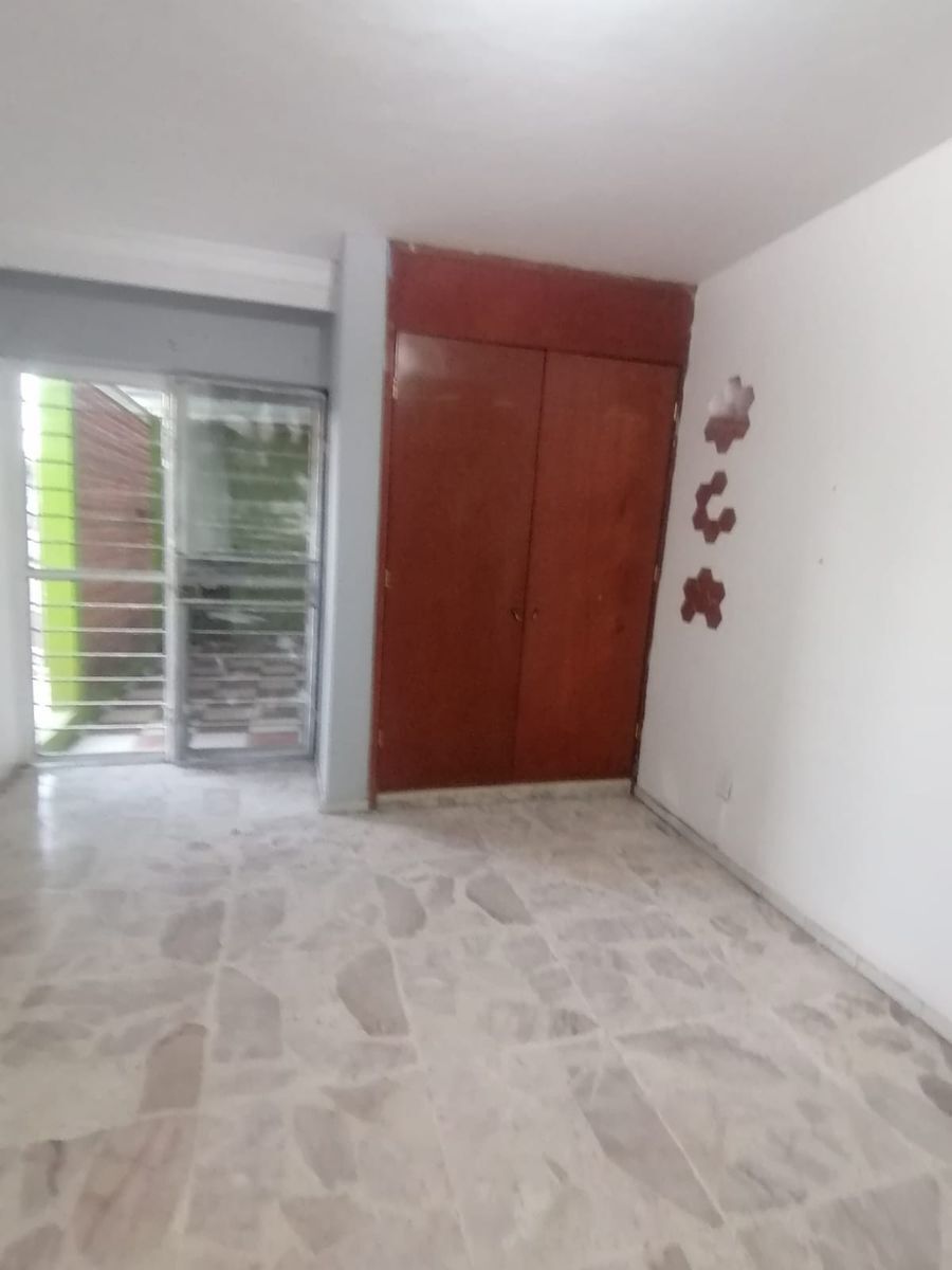 10 de 16: RECAMARA PLANTA ALTA