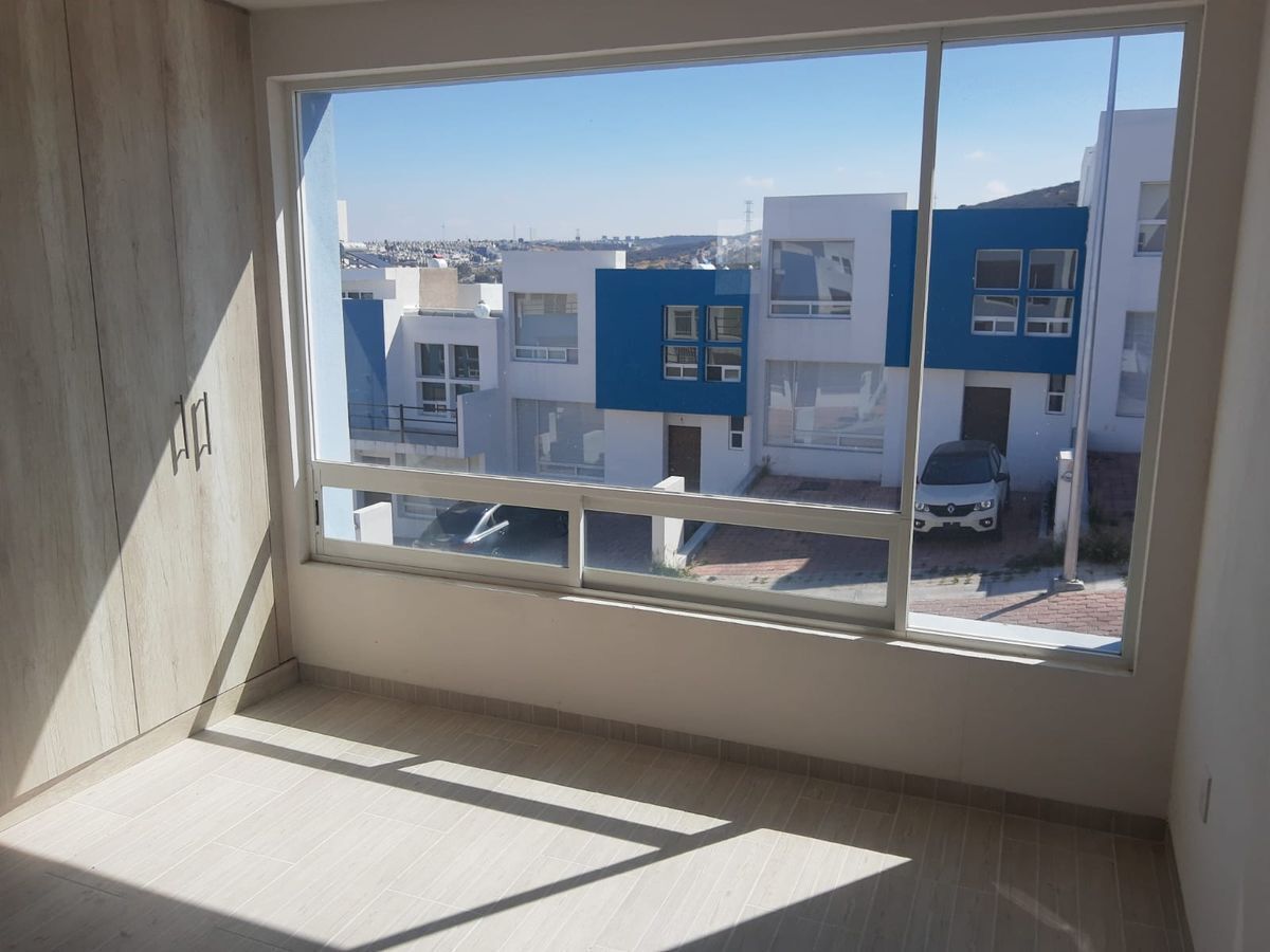 CASA EN VISTA AZUL (FRACCIONAMIENTO ABIERTO)