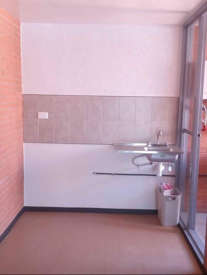 4 de 6