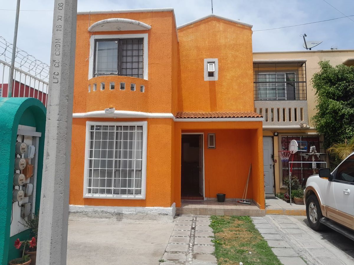 1 de 12: Fachada