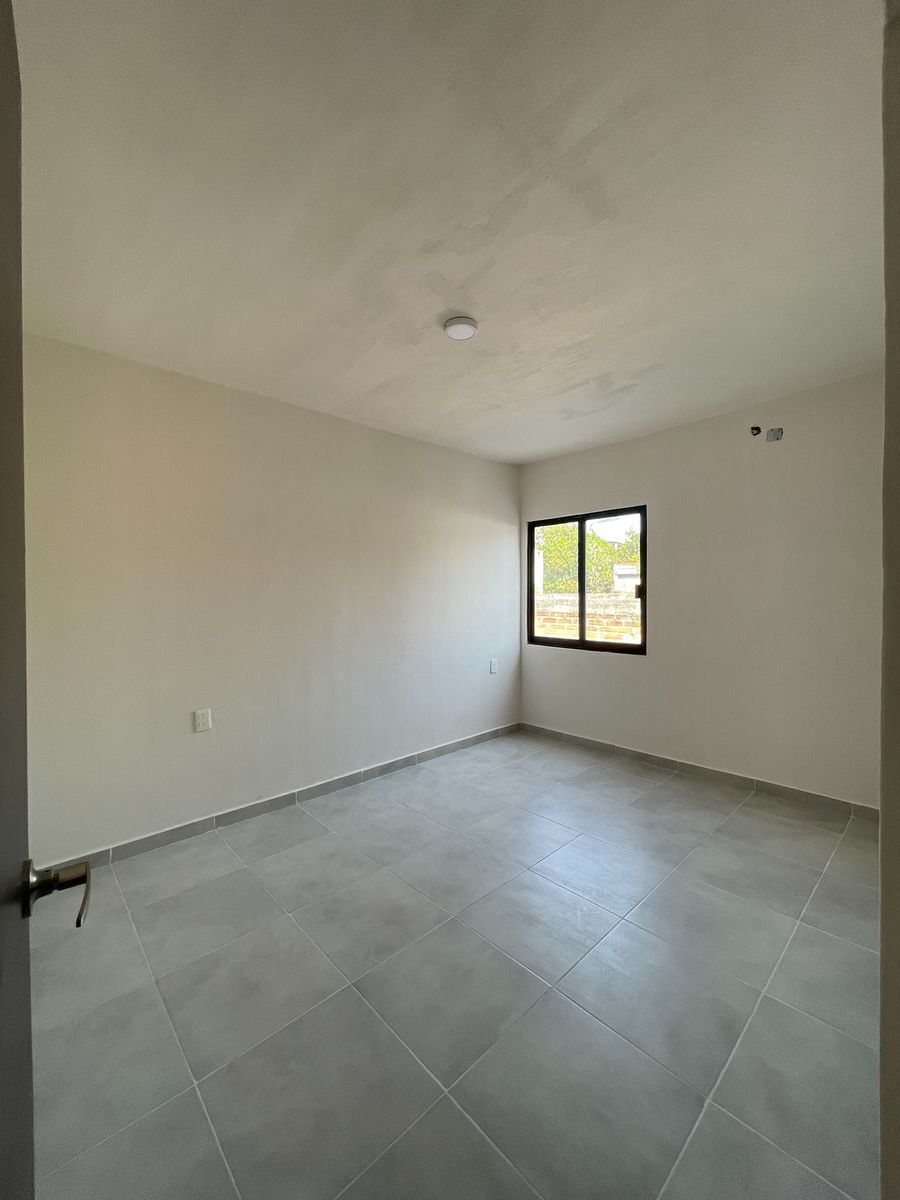 15 of 17: Recámara secundaria