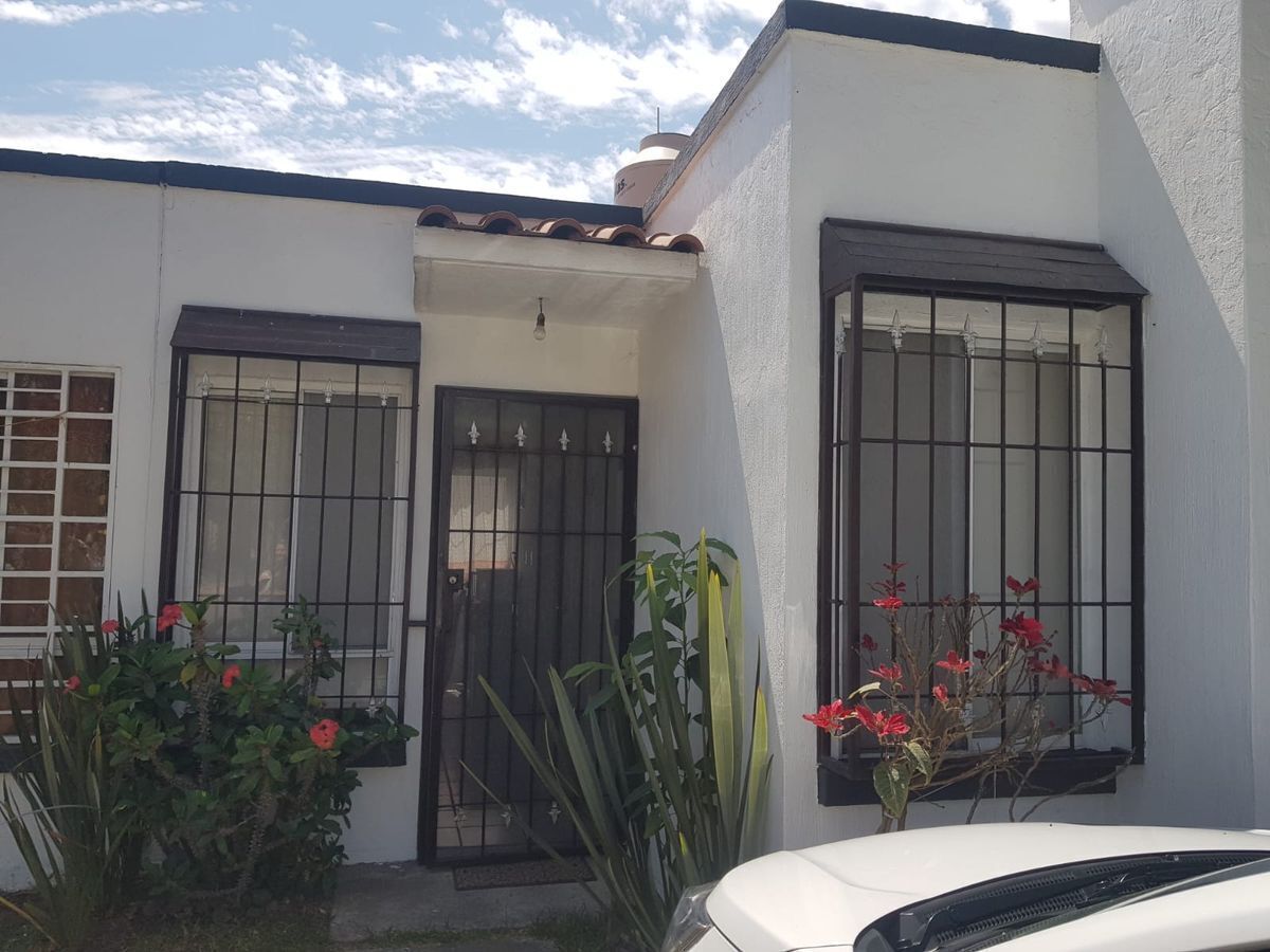 CASA EN VENTA TLAJOMULCO