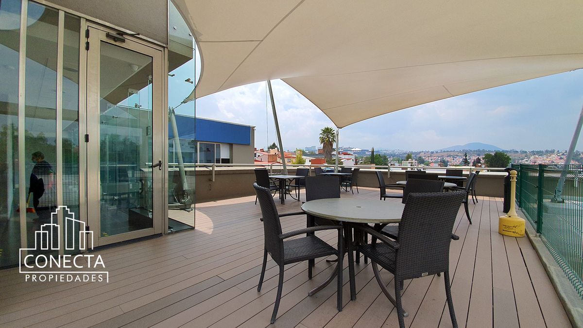 14 de 14: Roof garden comun