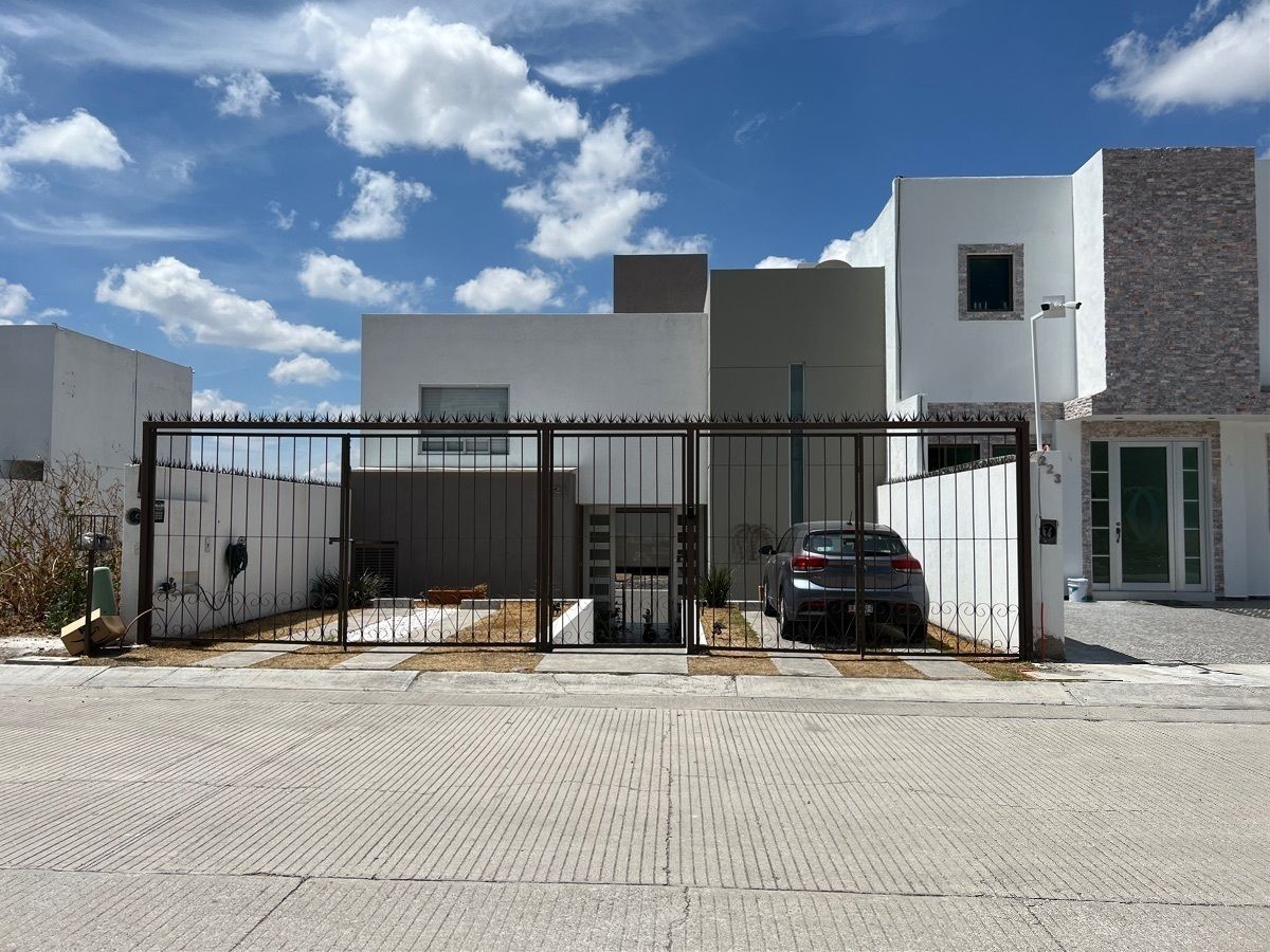 VENTA CASAS JURIQUILLA QUERETARO REAL DEJURIQUILLA BUGAMB