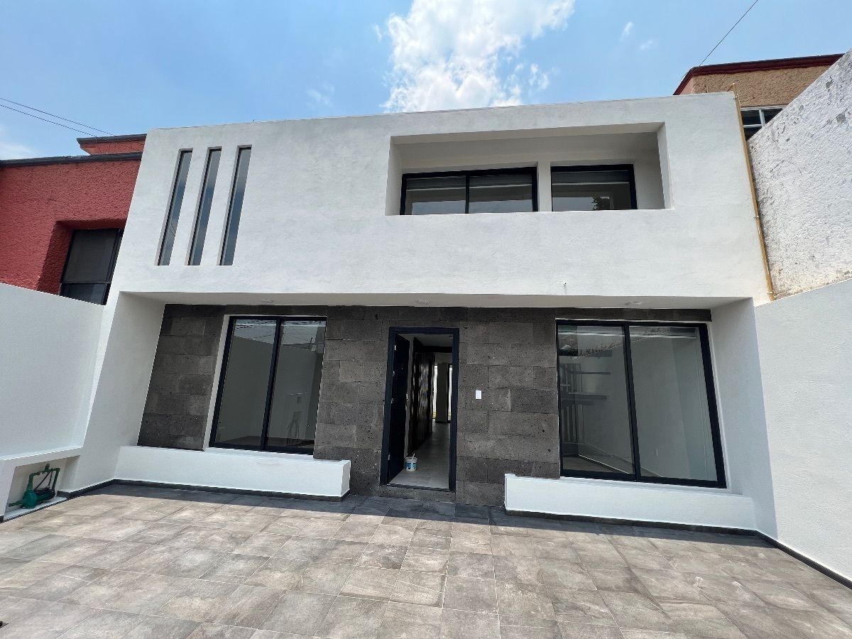 Estrena casa Boulevares, Naucalpan