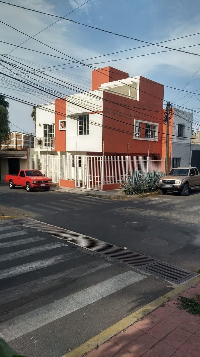 3 casas en renta en Las aguilas, Zapopan, Jalisco 