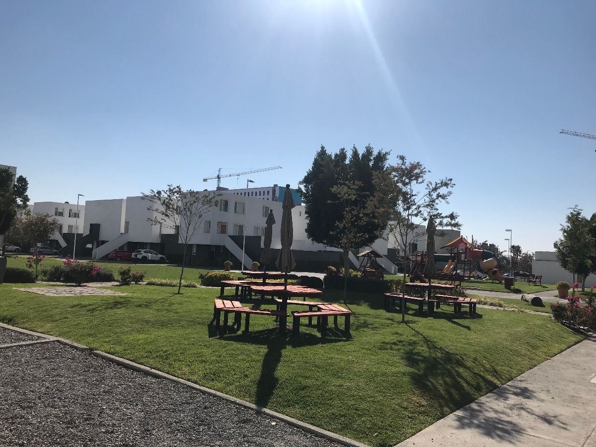 11 de 15: Mesas picnic