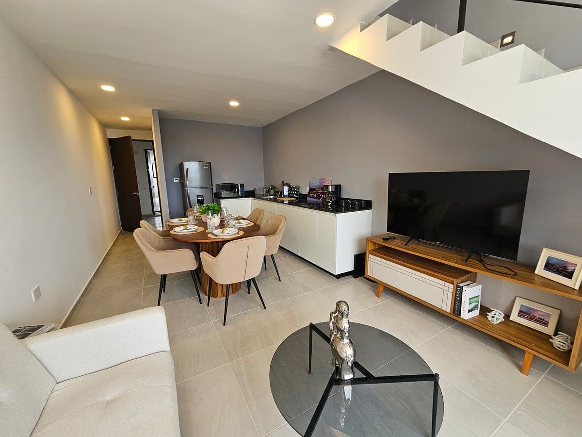 2 de 14: Sala, Cocina y Comedor