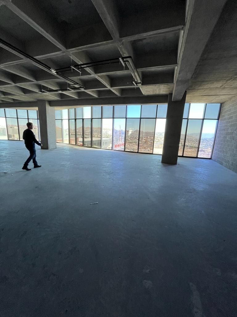 Oficina en Renta, Torre Quorum D1