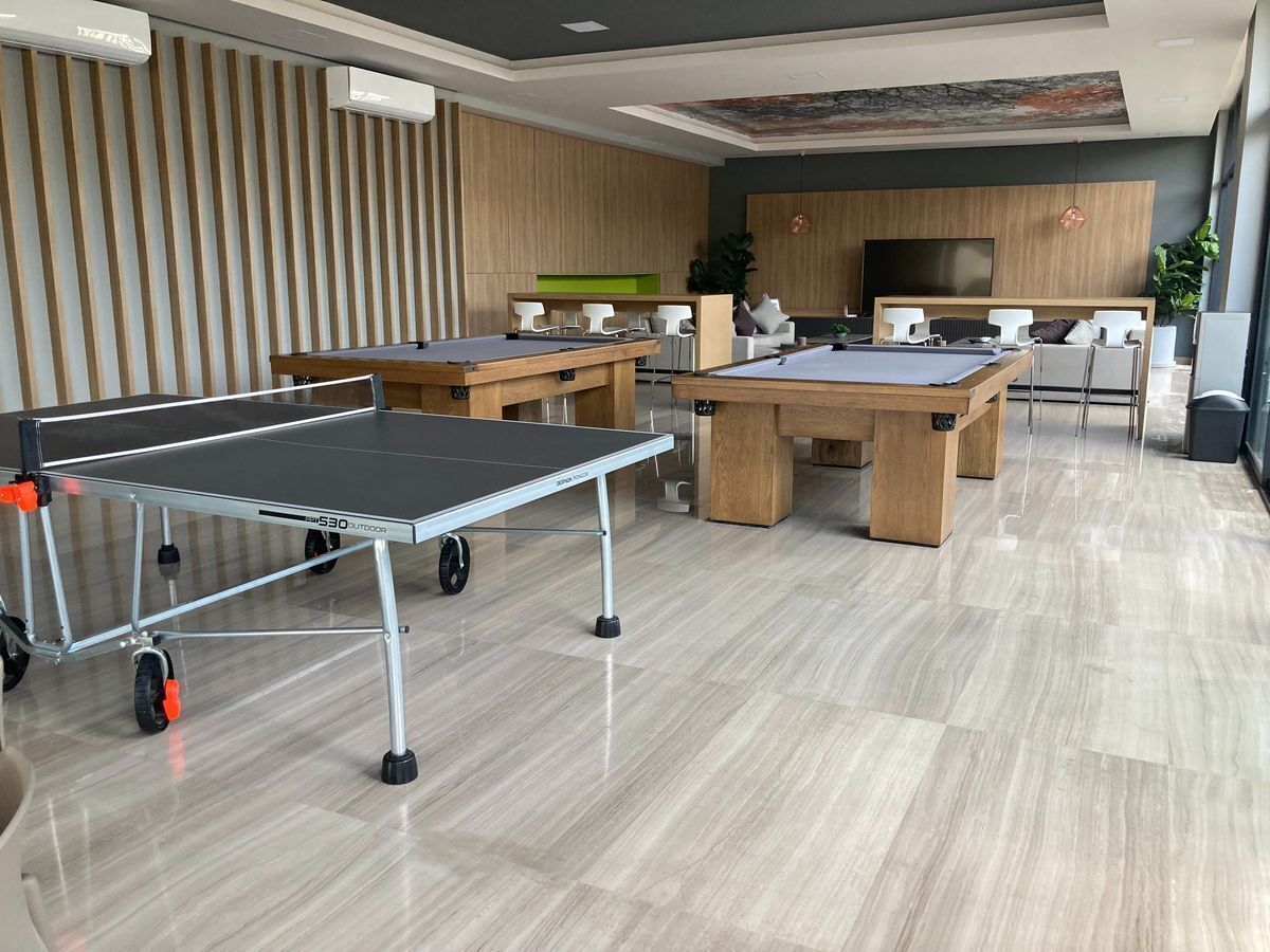 4 de 38: Salón de juegos