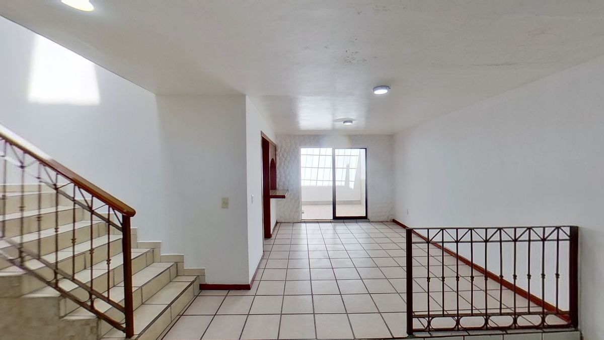2 de 18: Casa en venta Coto La Castilla Chapalita Inn Zapopan
