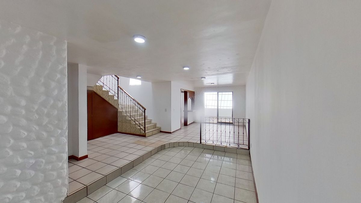 3 de 18: Casa en venta Coto La Castilla Chapalita Inn Zapopan