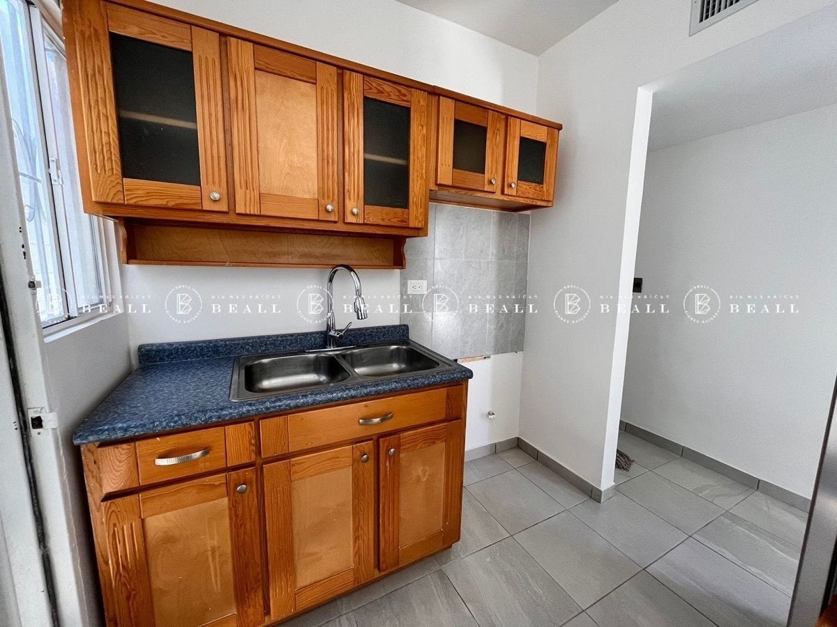 4 de 9: Cocina equipada