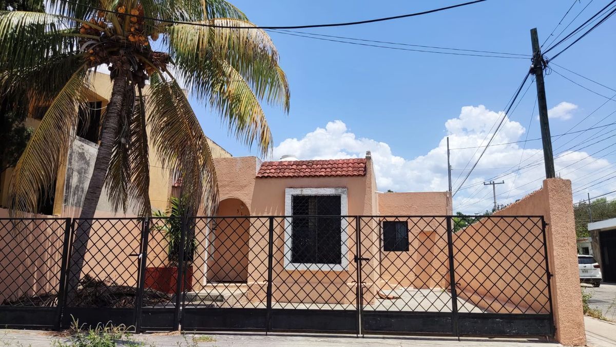 Casa en Esquina en Renta , Chuburná Mérida Yucatán.