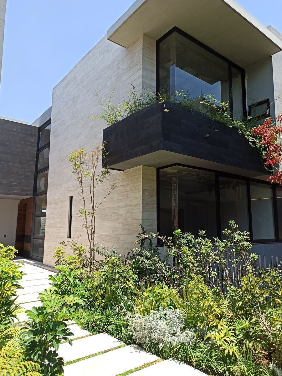 VENTA CASA TIPO TOWN HOUSE, LOMAS DE CHAPULTEPEC