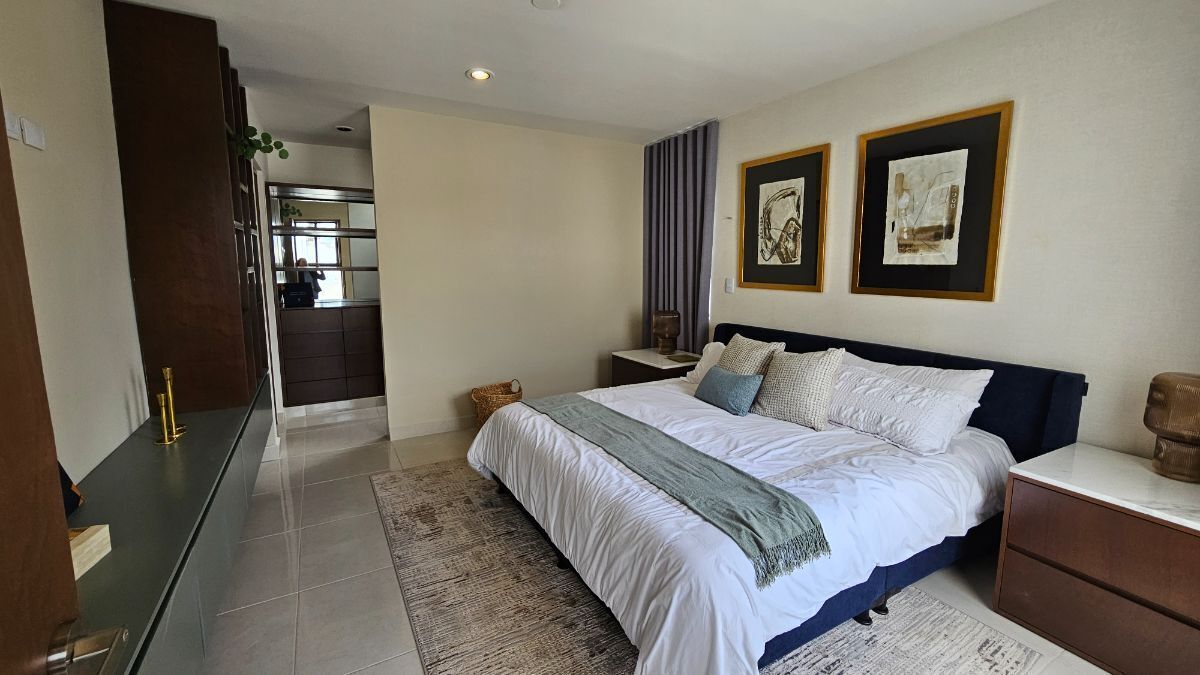 15 de 23: Habitacion principal con terraza espacio de vestidor y baño