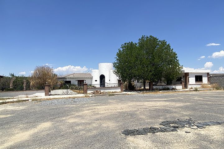 VENTA de Casa Campestre en Fracc. Valle del Mimbre