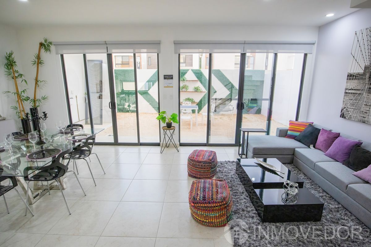 3 de 42: Casa en Av. 135