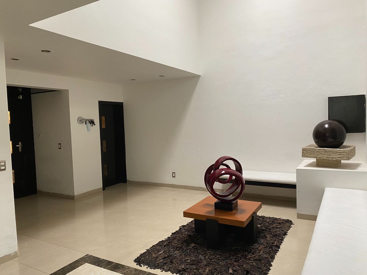 3 of 38: Ingreso a doble altura