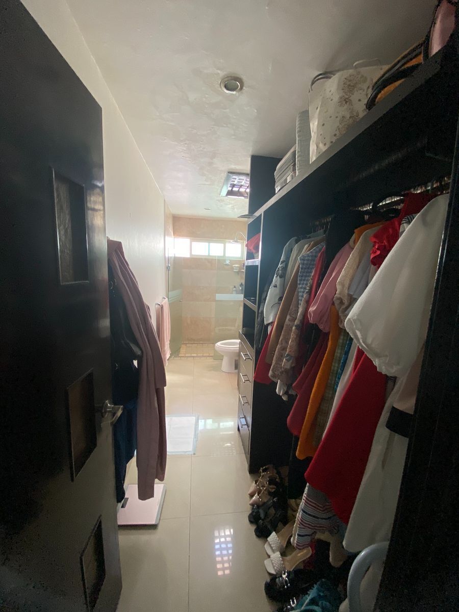 27 of 38: baño y closet recámara 3