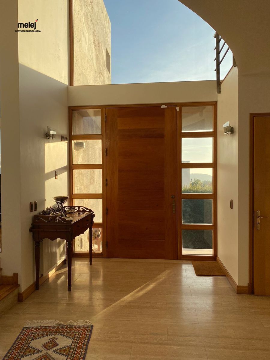 5 de 40: Hall