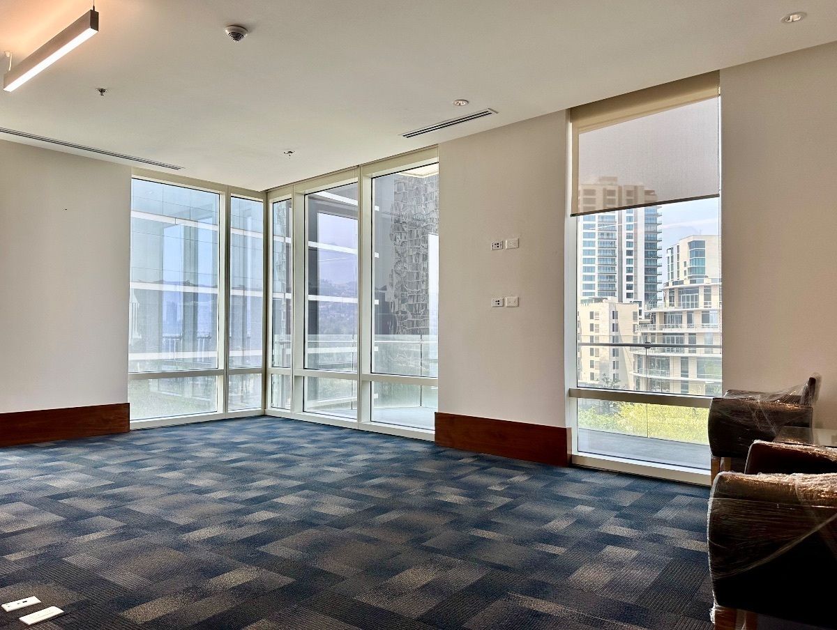 8 de 31: OFICINA PRINCIPAL 1