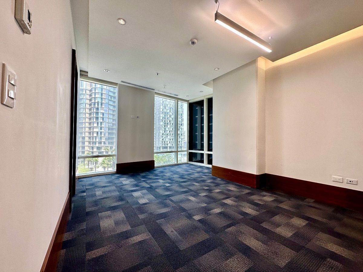 26 de 31: OFICINA PRINCIPAL 2