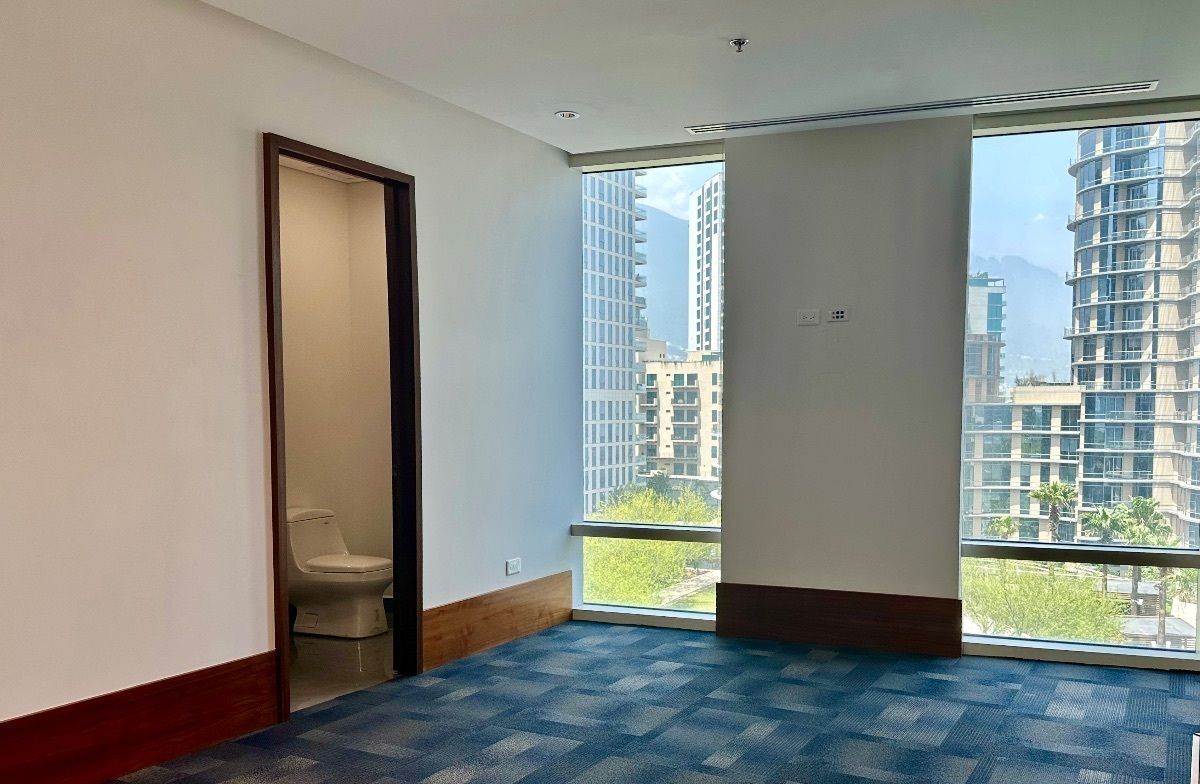 28 de 31: OFICINA PRINCIPAL 2