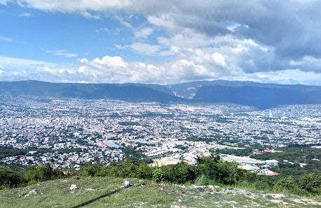 Terreno 12,000 m frente en Tuxtla Gutiérrez