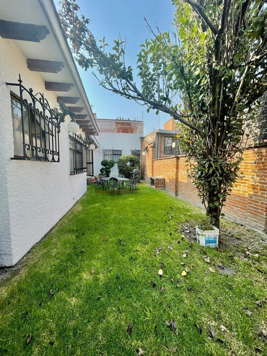 23 de 23: Jardín