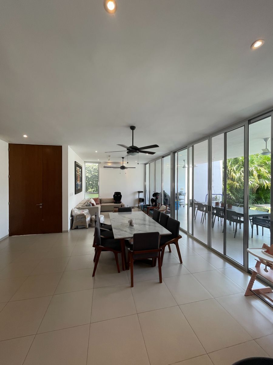 4 de 38: Comedor