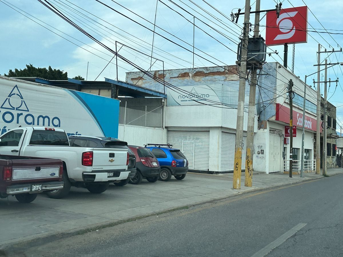 6 de 6: Frente del inmueble