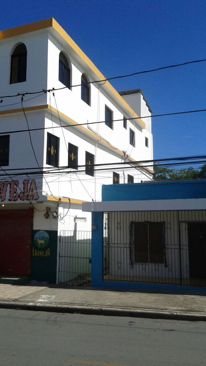 4 de 8