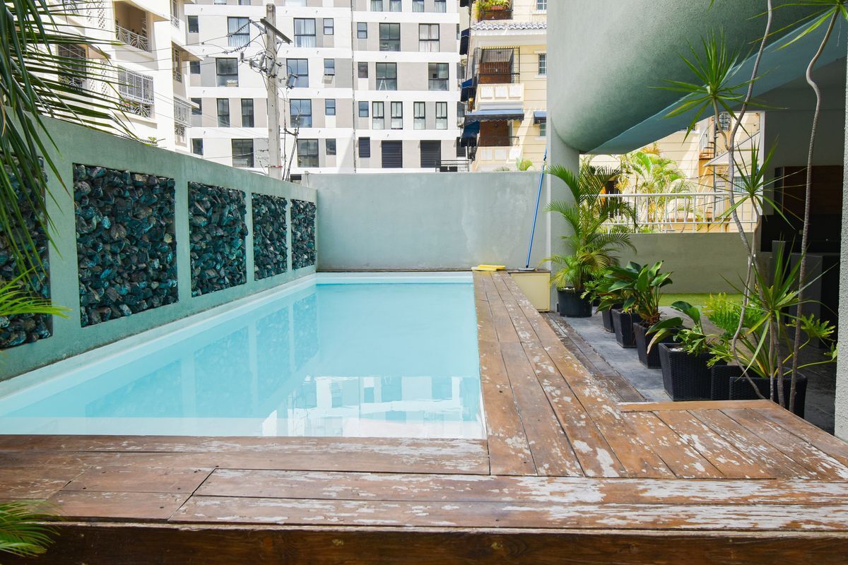 3 de 13: Piscina