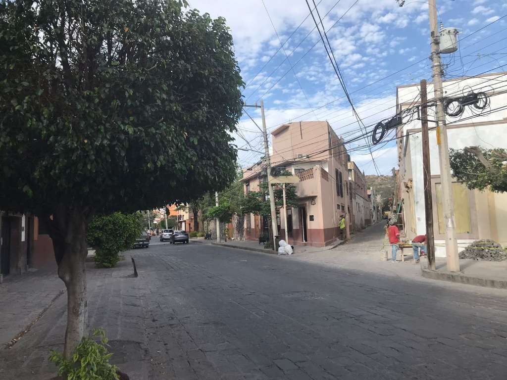 3 de 8