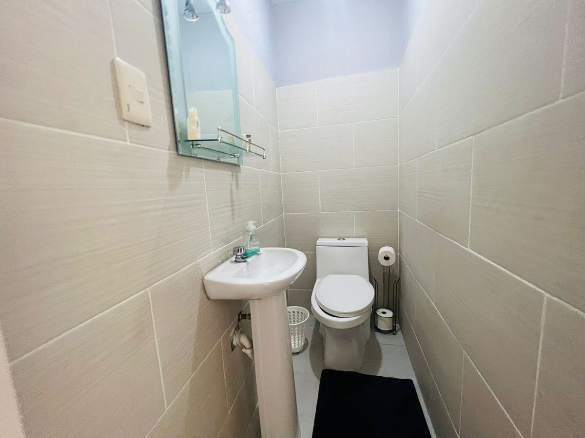 SAN GERONIMO CASA EN VENTA DE DOS NIVELES EasyBroker