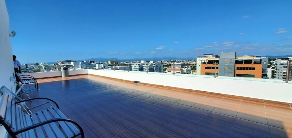31 de 44: Terraza común en el roof top