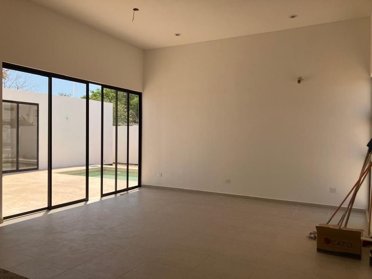 4 of 21: SALA