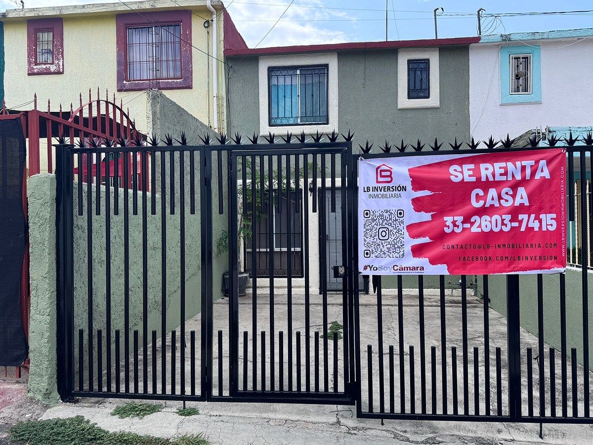 Casa en renta en Misión del Bosque, foto 1 de 22