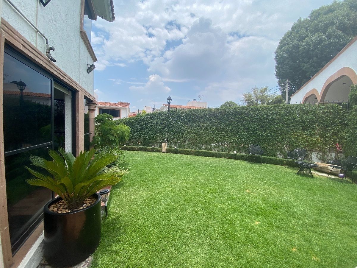 Jardín trasero