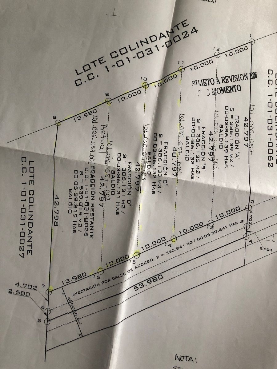 3 de 22: Plano con Subdivisión  de los terrenos