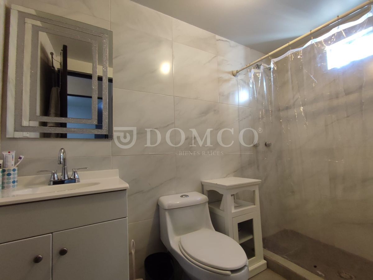 BAÑO PLANTA ALTA