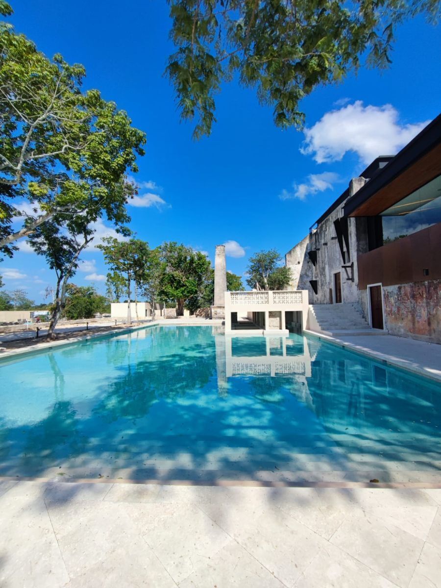 5 de 21: Piscina adultos