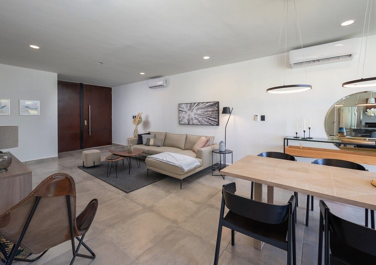3 of 28: SALA COMEDOR