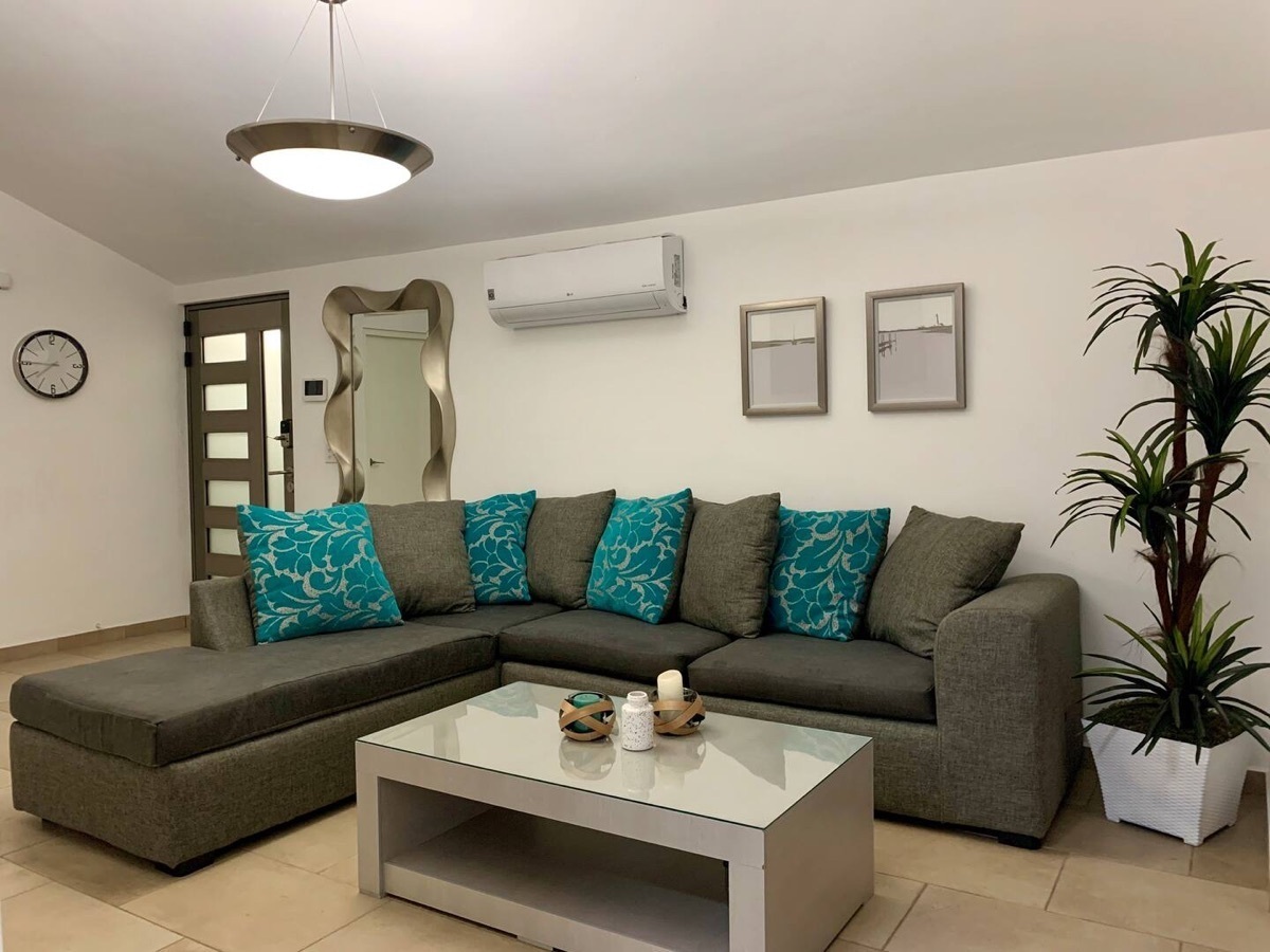 1 de 15: Sala