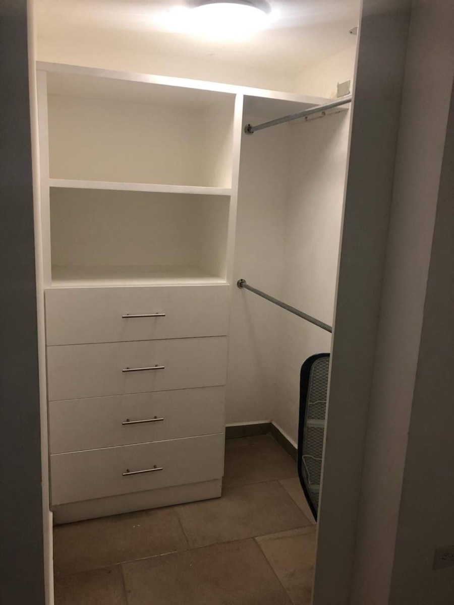 12 de 15: Closet